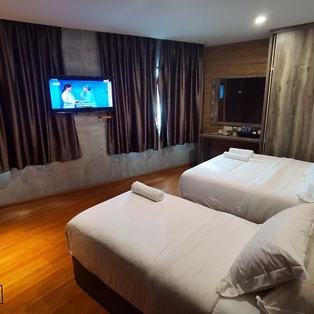 Insta Hotel Johor Bahru Kültér fotó